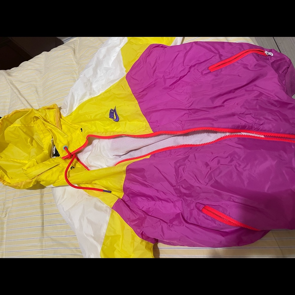 Nike Windbreaker Jacket